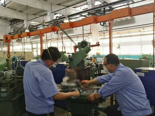 岗位奉献“粽”是情，团结协作端午忙